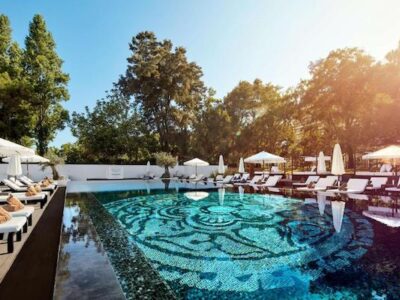 Tivoli Marina Hotel pool